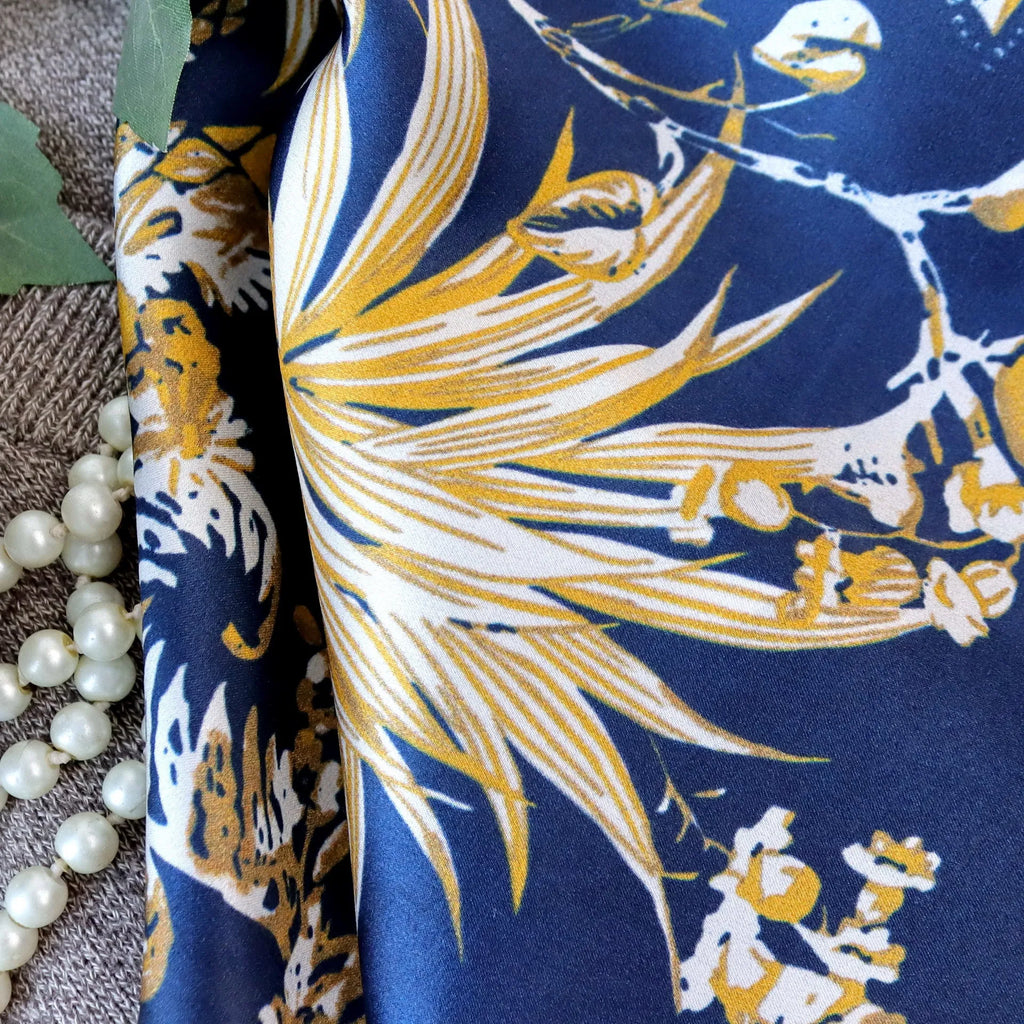 LUA_Silk Scarf (65x65)